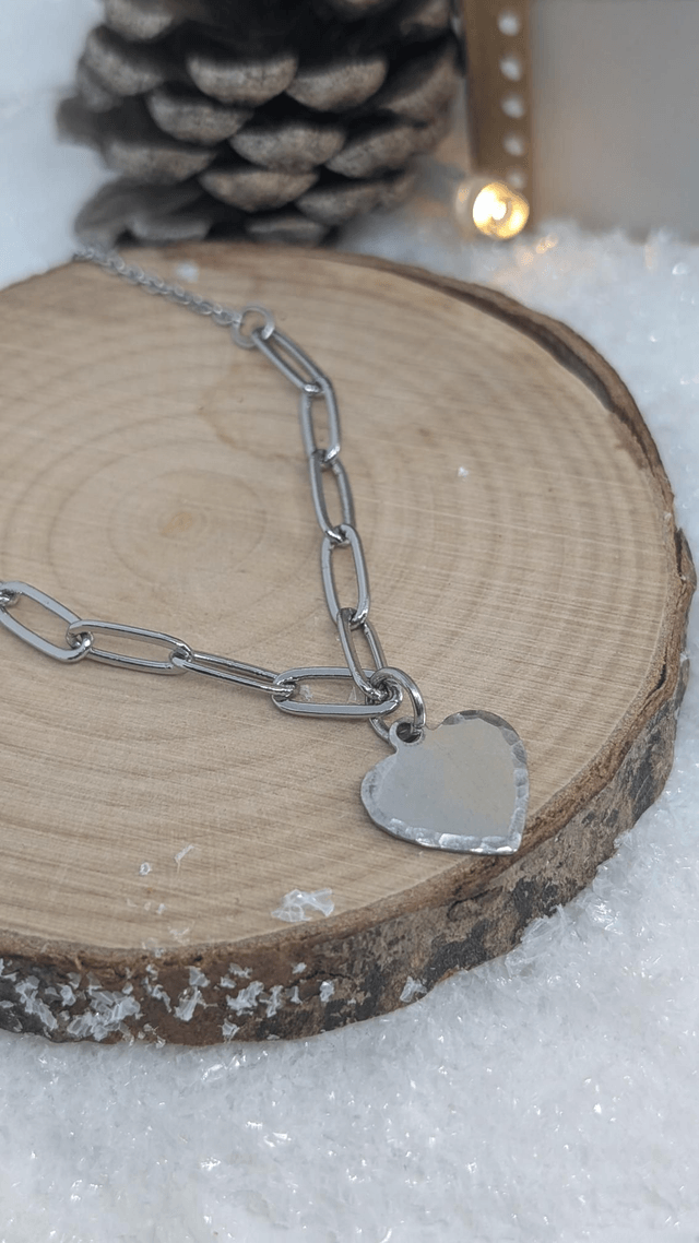 Collier coeur gravé 