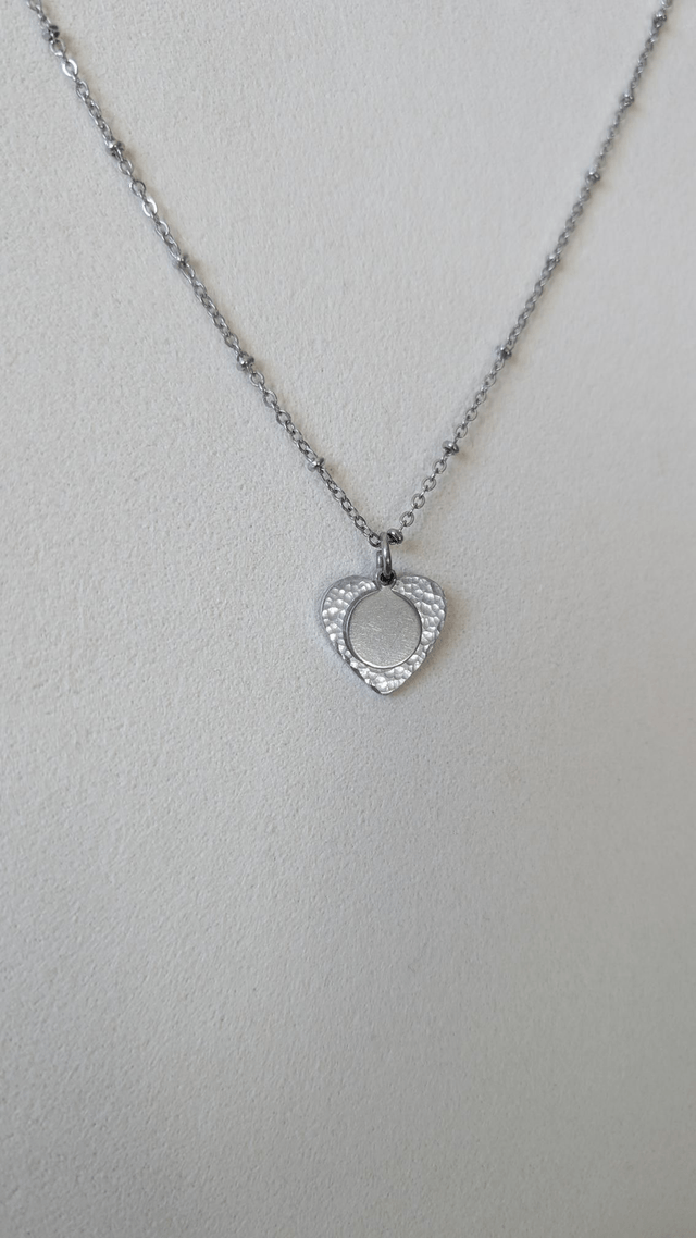 Collier avec médaillon personnalisable